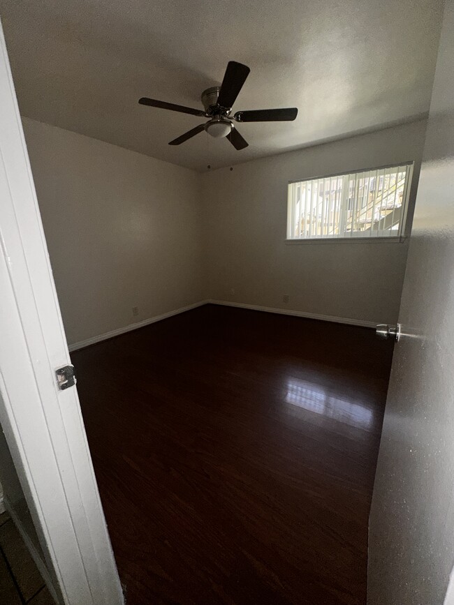 Bedroom - 15121 Fairgrove Ave
