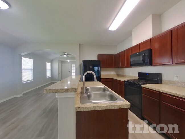 Foto del edificio - 21455 Wilona Way