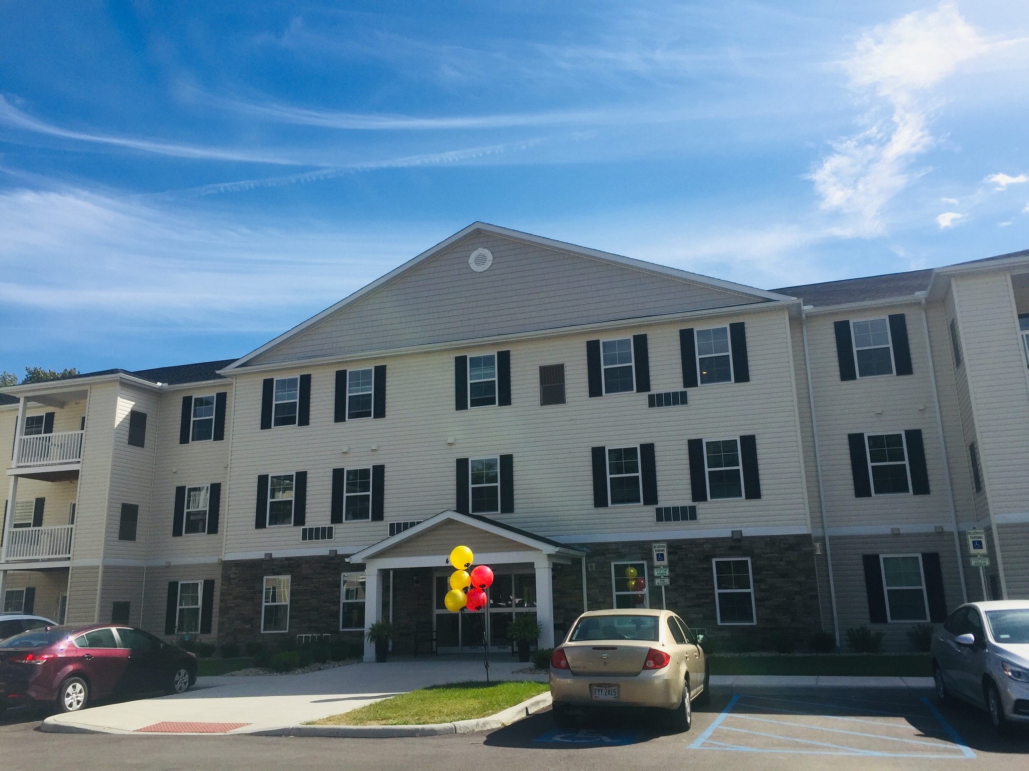 Kings Pointe Senior Apartments – photo 1 of 20