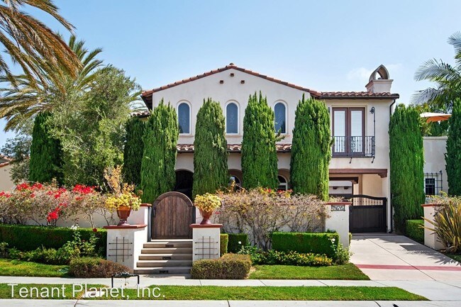 Foto del edificio - 6 br, 5.5 bath House - 14645 Arroyo Hondo