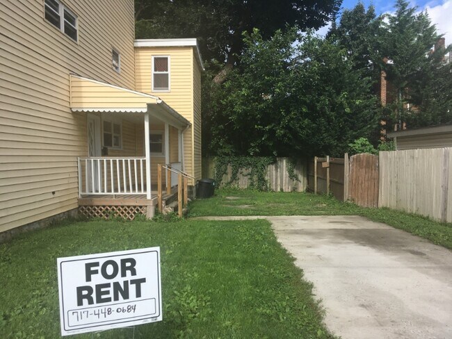 Foto del edificio - 14 S East St