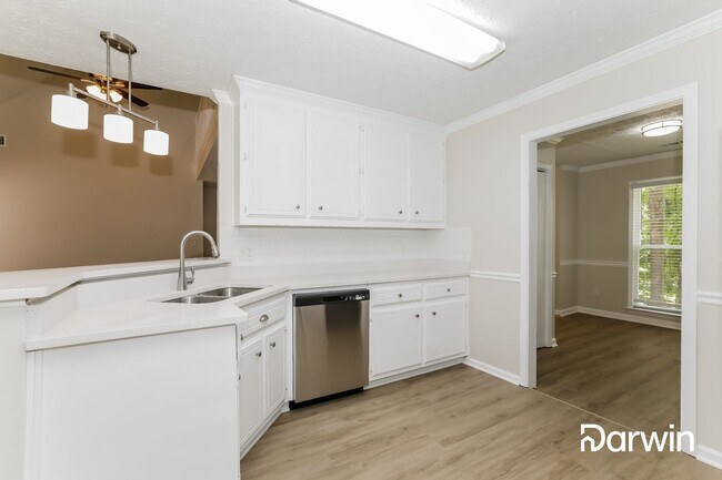 Building Photo - 15 Fair Ridge Ct, Covington, GA 30016