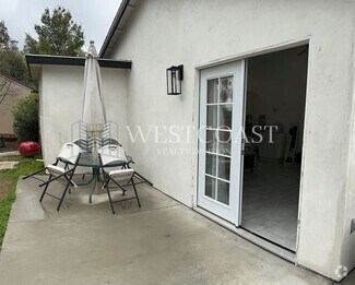 Building Photo - 35975 Glen Oaks Rd
