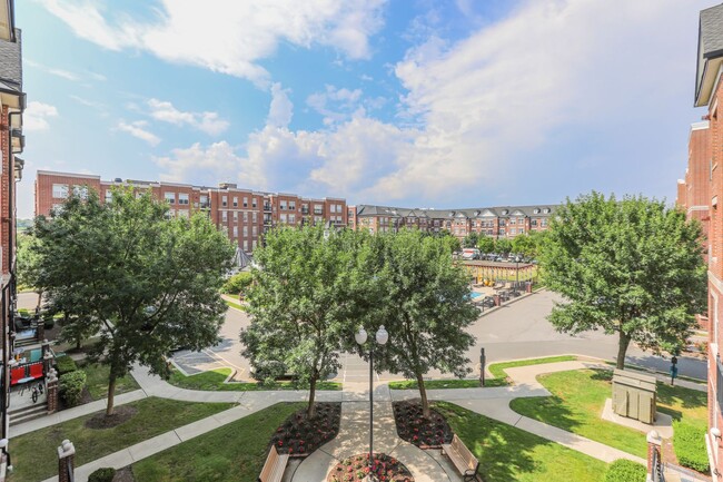 Foto del edificio - The Brownstones At Englewood South