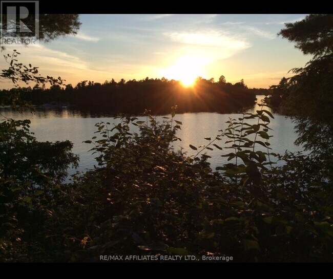 Photo du bâtiment - 244 Sunset Dr
