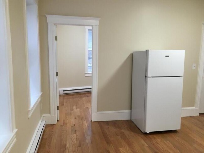 Foto del edificio - 887 Huntington Ave