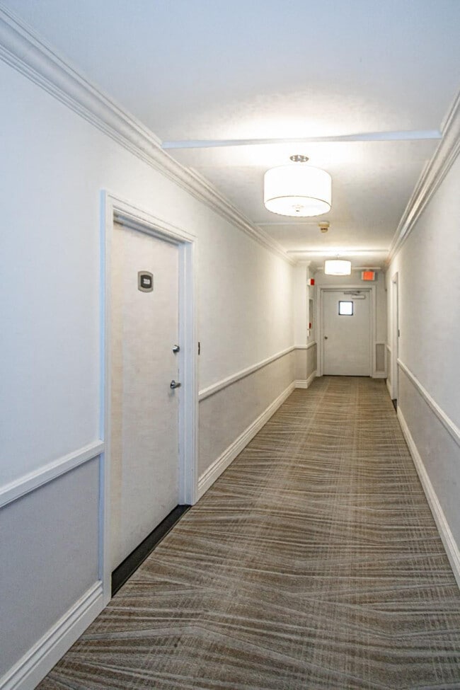 Foto del edificio - 3800 Galt Ocean Dr