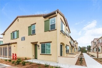 Building Photo - 24907 Padre Ct