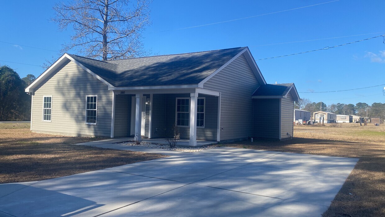 Foto del edificio - 3887 Golden Key Rd