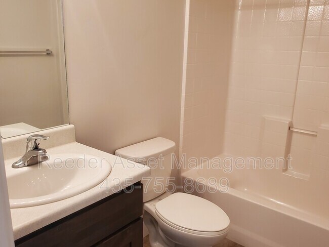 Building Photo - 1767 Ikaros Ln