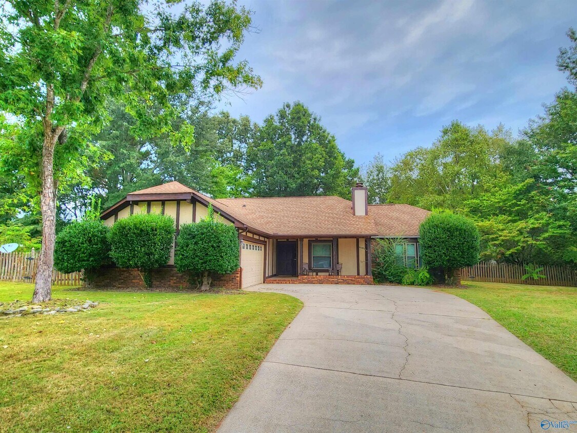 204 Azalea Cir, Madison, AL 35758 House Rental in Madison, AL
