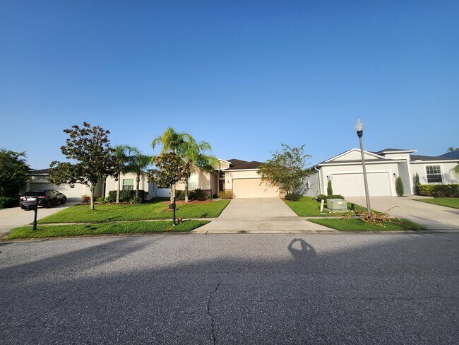 Foto del edificio - 2555 Carrickton Cir