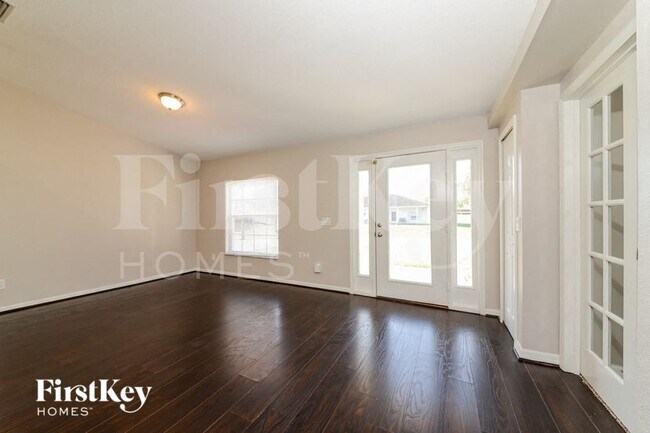 Foto del edificio - 3596 Monfero Ave