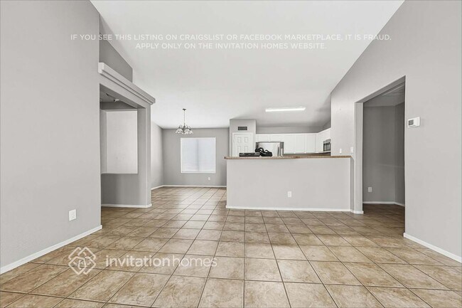 Foto del edificio - 14702 N 124th Ln