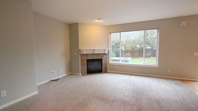 Foto del edificio - This Great 3 Bedroom 2.5 Bath Home in Tiga...