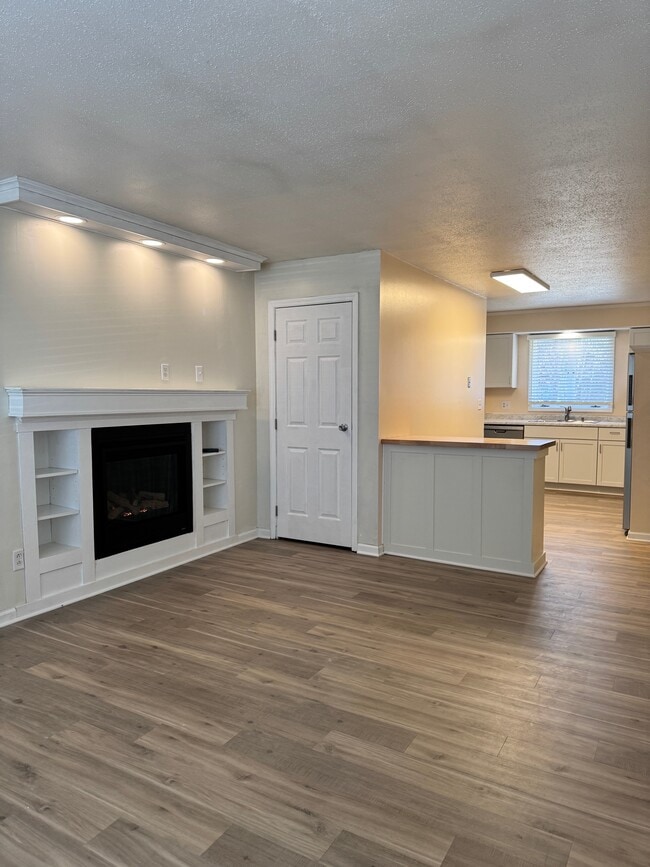 Photo - 1737 Colette Dr Townhome