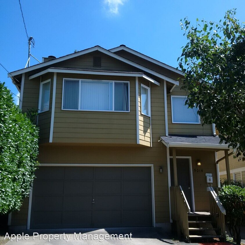 Primary Photo - 6 br, 3 bath House - 5014 8th Ave NE