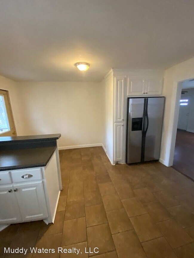 Foto del edificio - 3 br, 2 bath House - 2305 Meadowview Drive