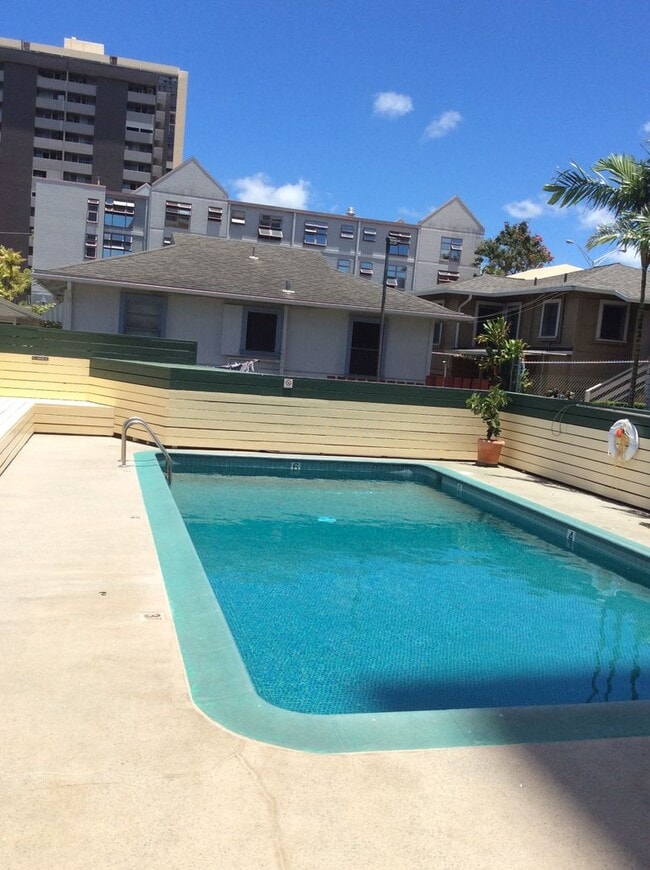 Photo - CORONET House