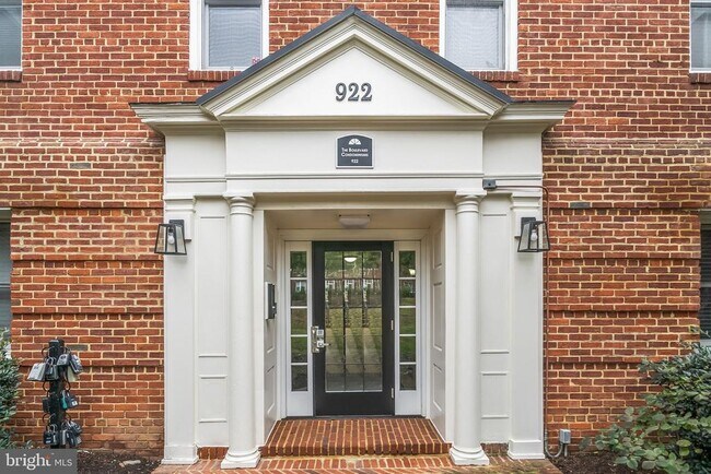 Foto del edificio - 922 S Washington St