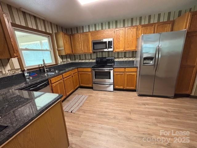 Foto del edificio - 117 Teakwood Ln