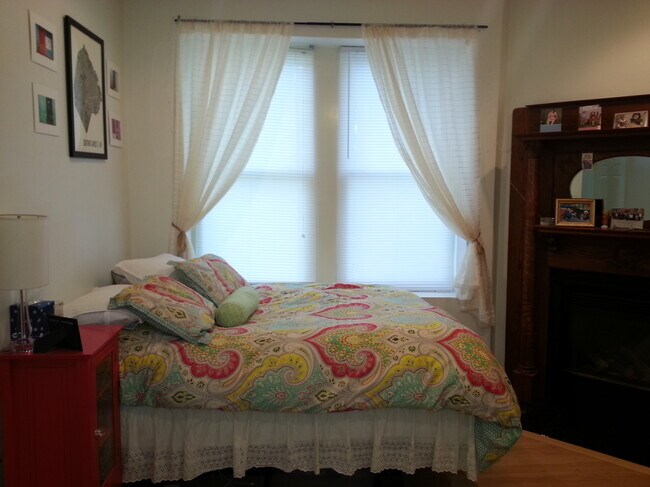 master bedroom - 115 New York Ave NW