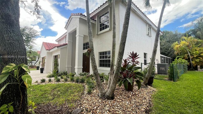 Foto del edificio - 522 SW 200th Terrace