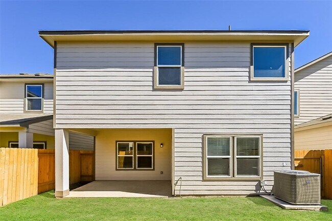 Foto del edificio - 7931 Cypress Country Dr