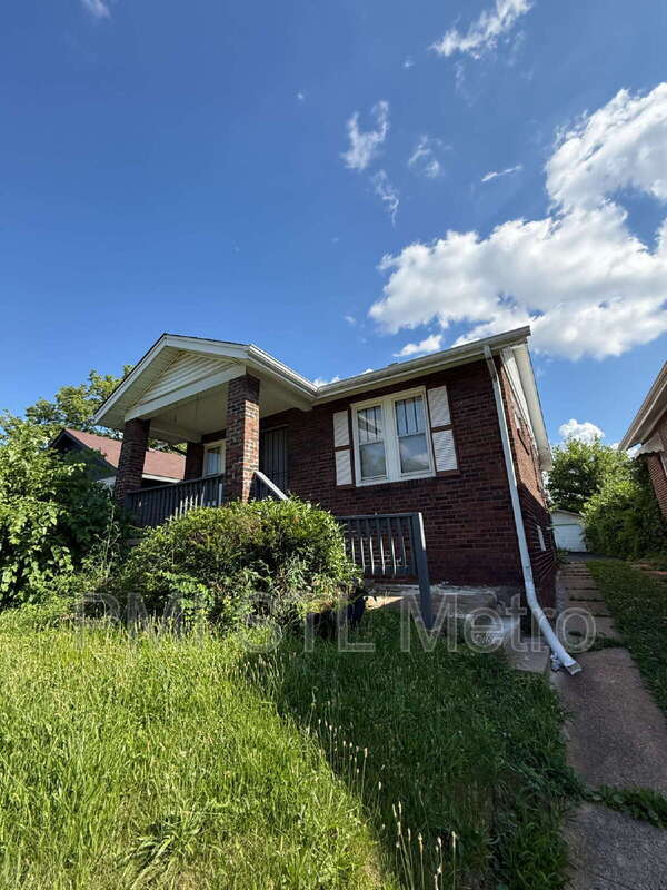 Primary Photo - 1256 Gimblin St