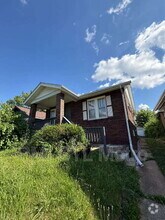 Building Photo - 1256 Gimblin St