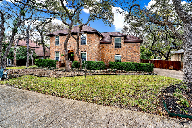 Building Photo - 8606 Cheviot Heights