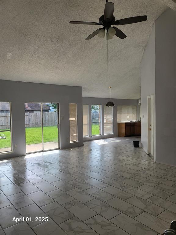 Building Photo - 2426 Doverglen Dr