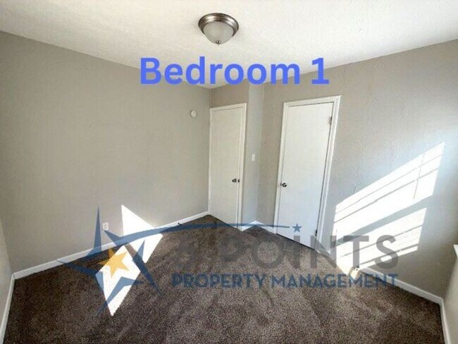 Foto del edificio - 1026 Francis Ave SE