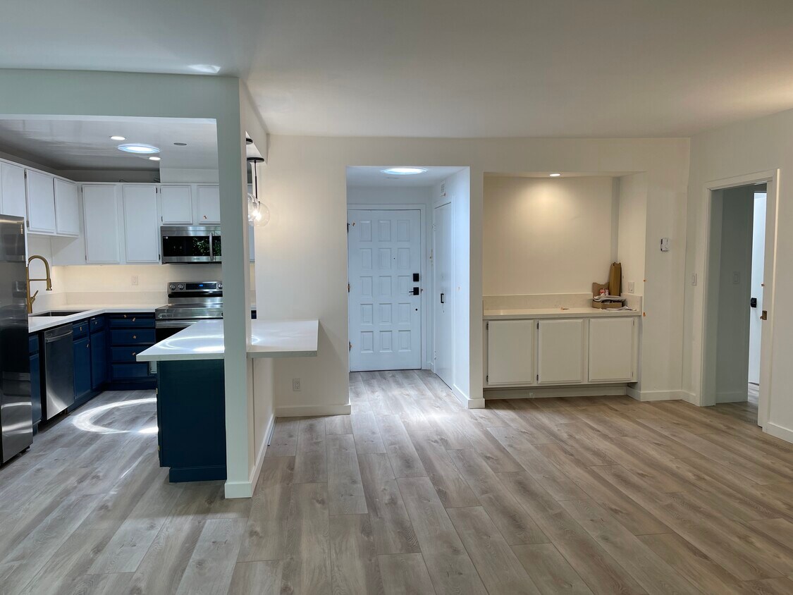 740 N Orlando 740 N Orlando Ave West Hollywood, CA Apartments for