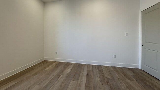 Building Photo - 1720 N 24th St