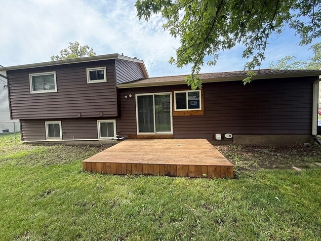 Building Photo - 144 Monterey Dr