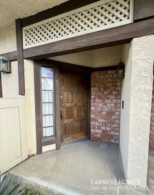 Foto del edificio - 22525 Sherman Way