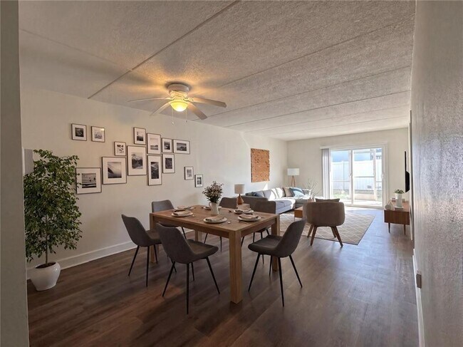 Foto del edificio - 4435 1st St NE