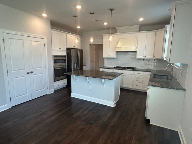 Foto del edificio - 3 Bed | 2.5 Bath House in Holly Springs