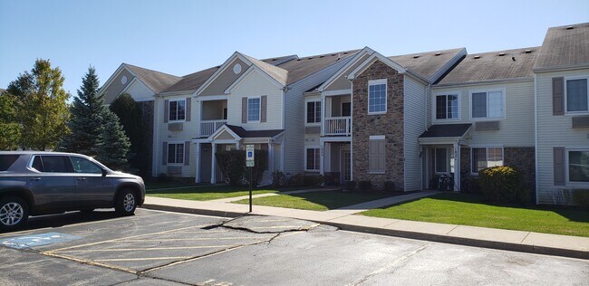 Foto del edificio - 1819 Silverstone Dr