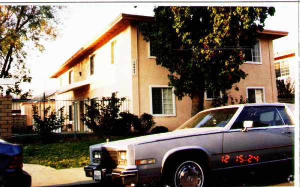 Primary Photo - 10651 Burton St