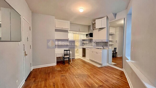 Foto del edificio - 150 Haven Avenue