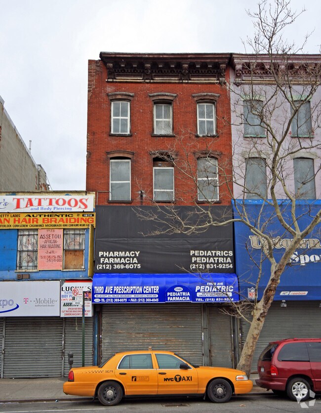 Building Photo - 1980 Third Ave