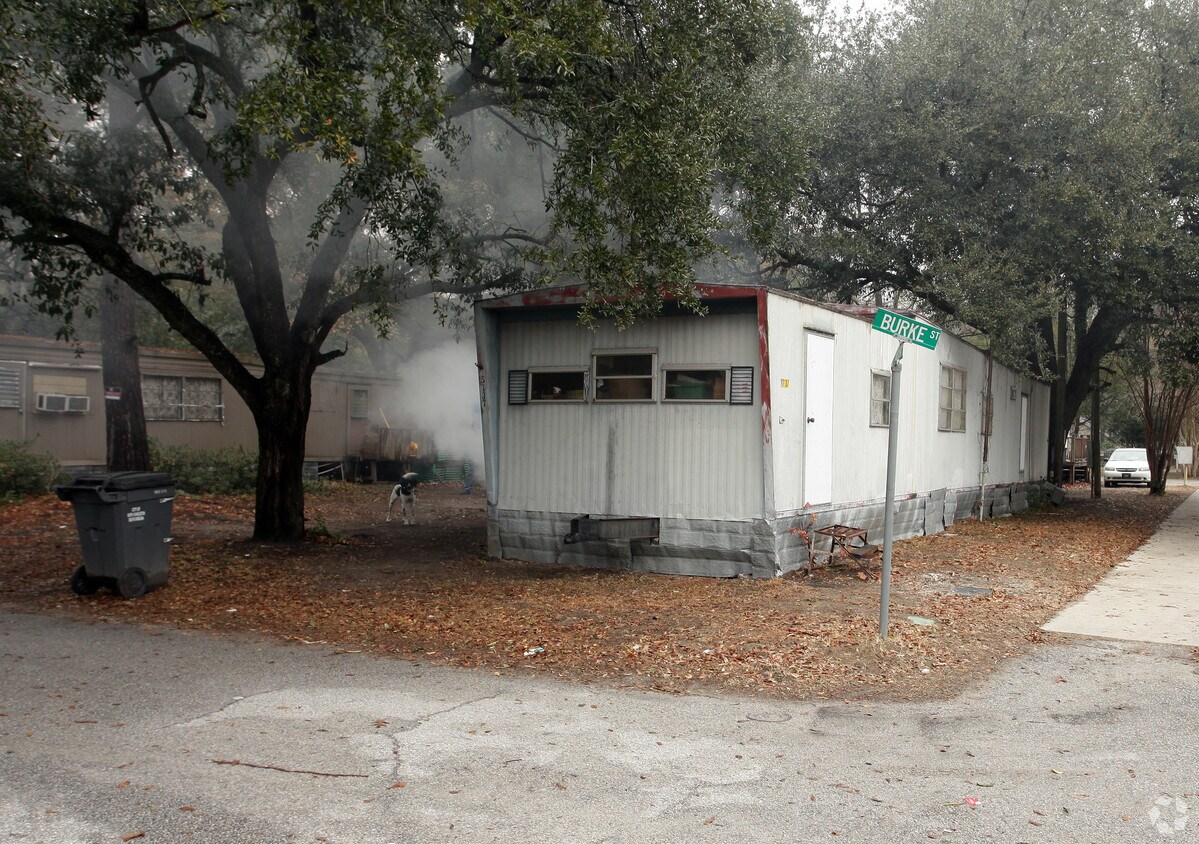 Foto del edificio - 5739 N Murray Ave