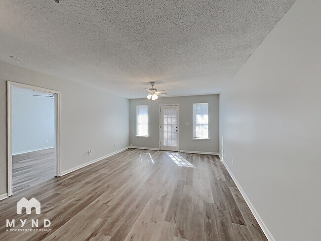 Foto del edificio - 1182 Pinedale Cir NW