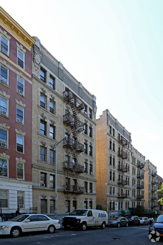 Building Photo - 520-526 W 136th St