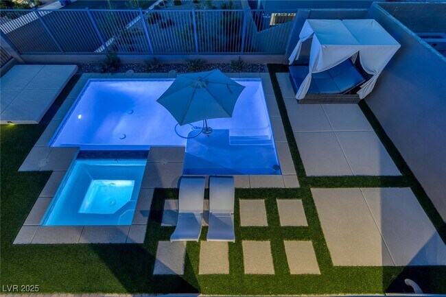 Foto del edificio - 440 Harmony Bay Ave