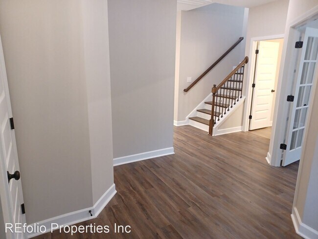 Building Photo - 3 br, 2.5 bath House - 9033 Lee Brown Ridg...