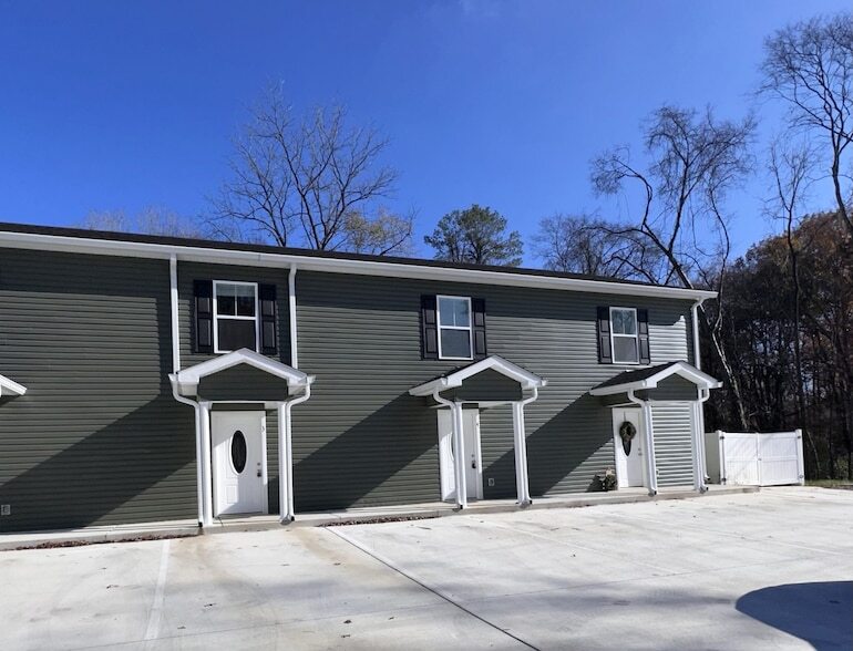 Foto principal - 517 Weaver St
