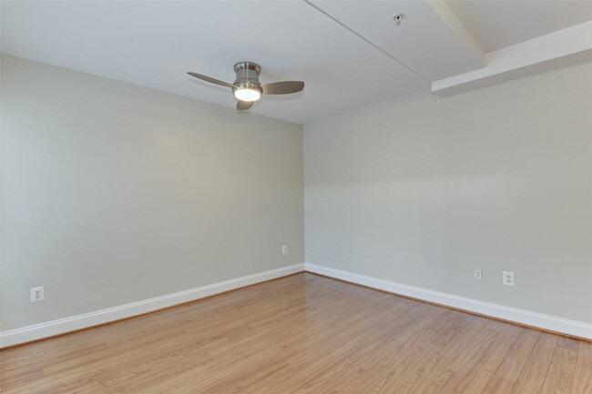 Building Photo - Two-Bedroom in Petworth with Private Patio...